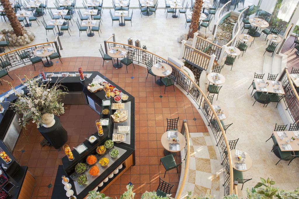 David Dead Sea Resort & Spa Ейн Бокек Екстериор снимка The restaurant